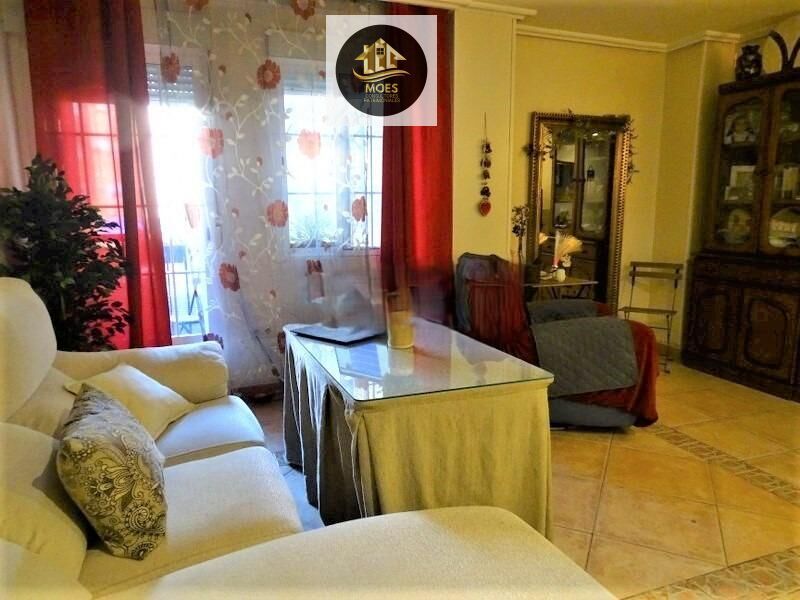 Living room of Flat for sale in Linares  with Air Conditioner, Heating and Terrace