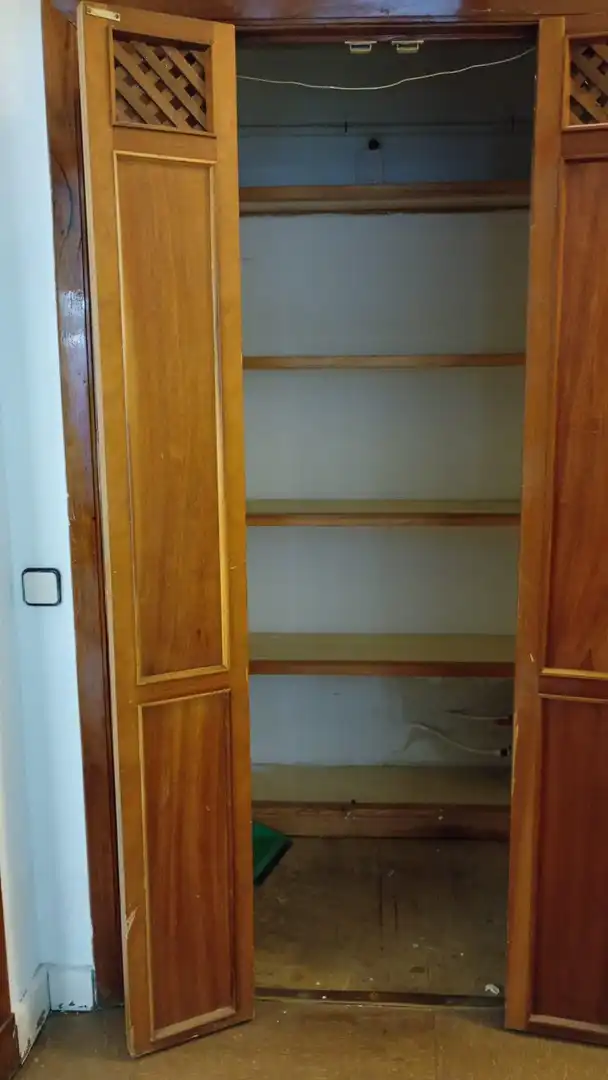 Bedroom of Office for rent in Madrid  with Air Conditioner and Heating