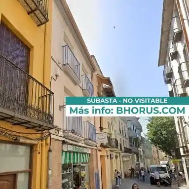 Vista exterior de Oficina en venta en Nucli Urbà  