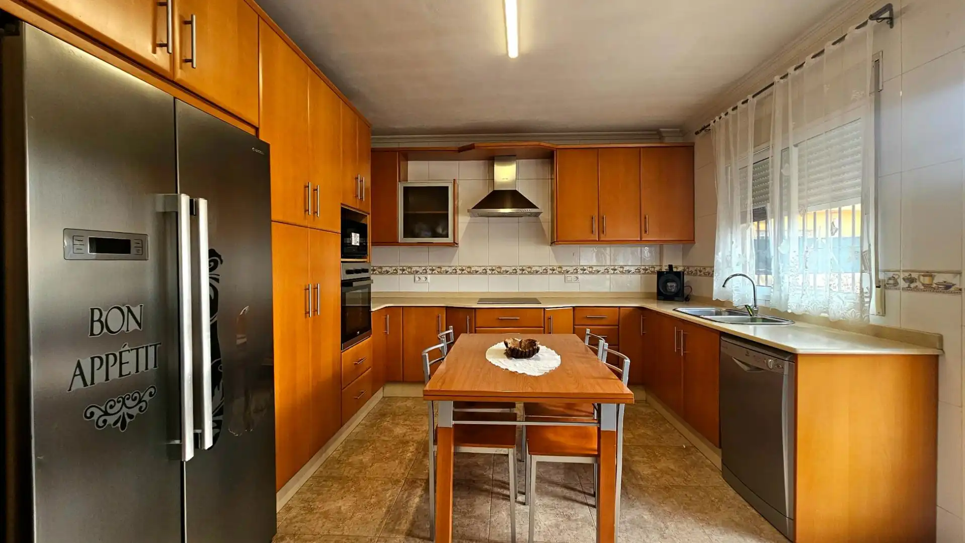 Casa amb terrassa en venda a Calle Calle José María Grajera 10B, imagen 2