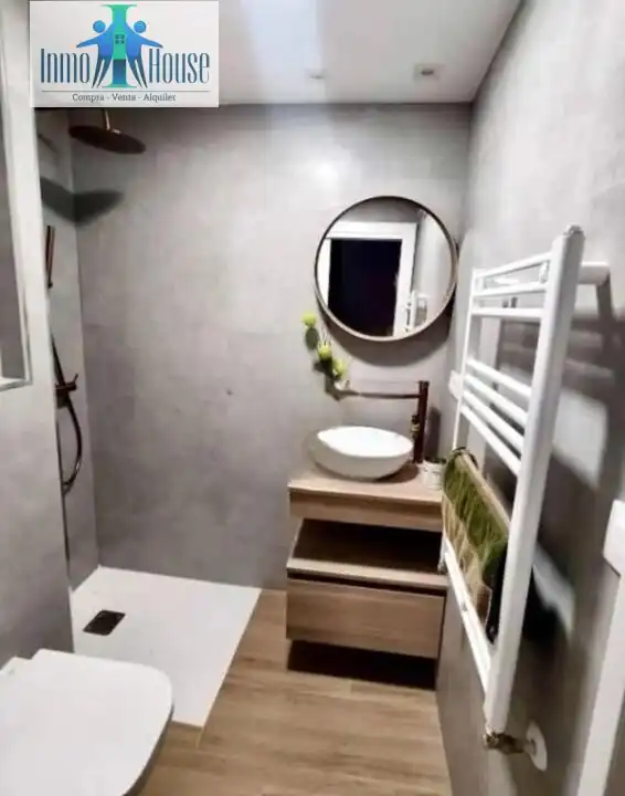Badezimmer von Wohnung zum Verkauf in Albacete mit Klimaanlage, Heizung und Möbliert