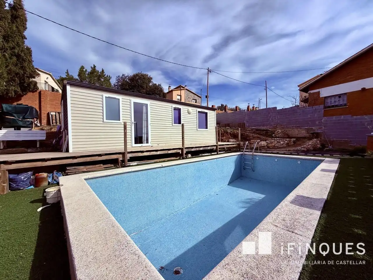 Piscina de Residencial en venda en Castellar del Vallès