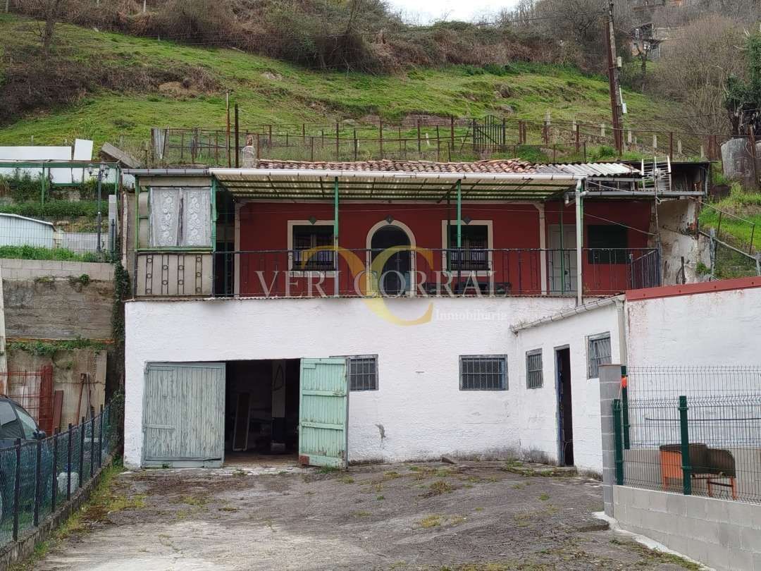 Exterior view of House or chalet for sale in San Martín del Rey Aurelio  with Private garden, Terrace and Balcony