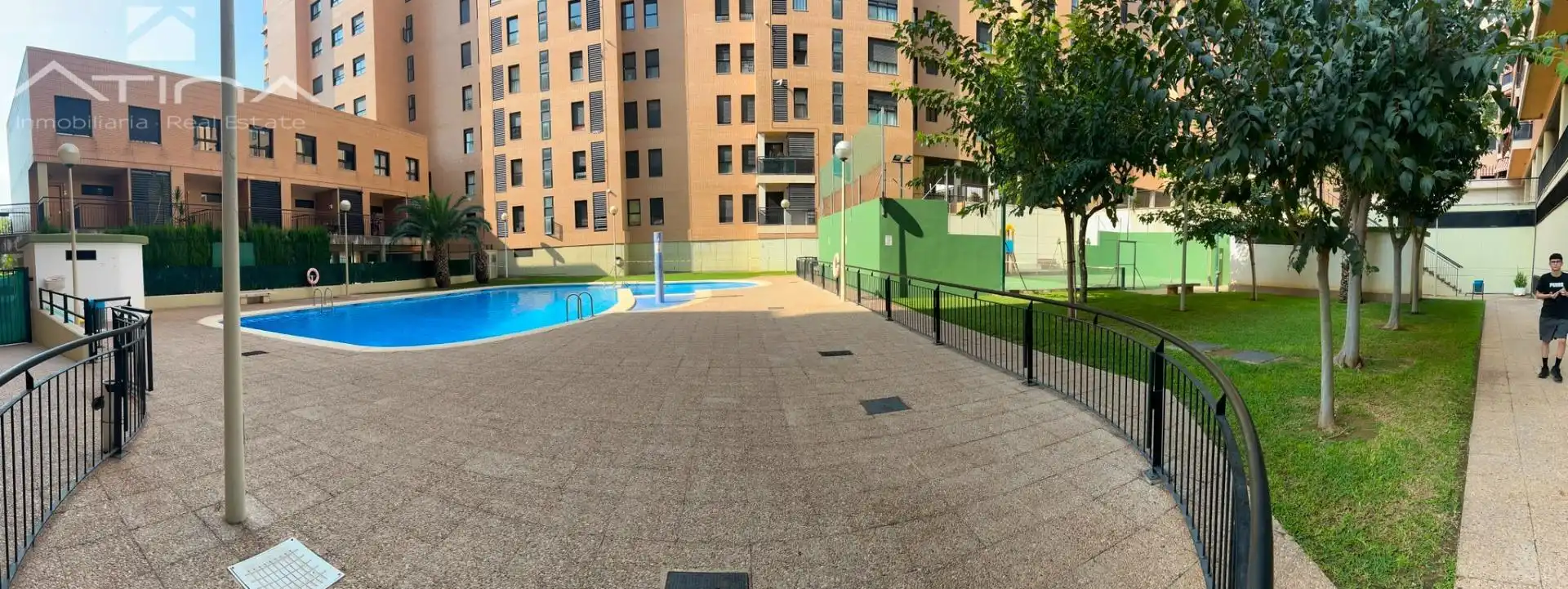 Swimming pool of Flat for sale in Gandia  with Air Conditioner, Heating and Parquet flooring