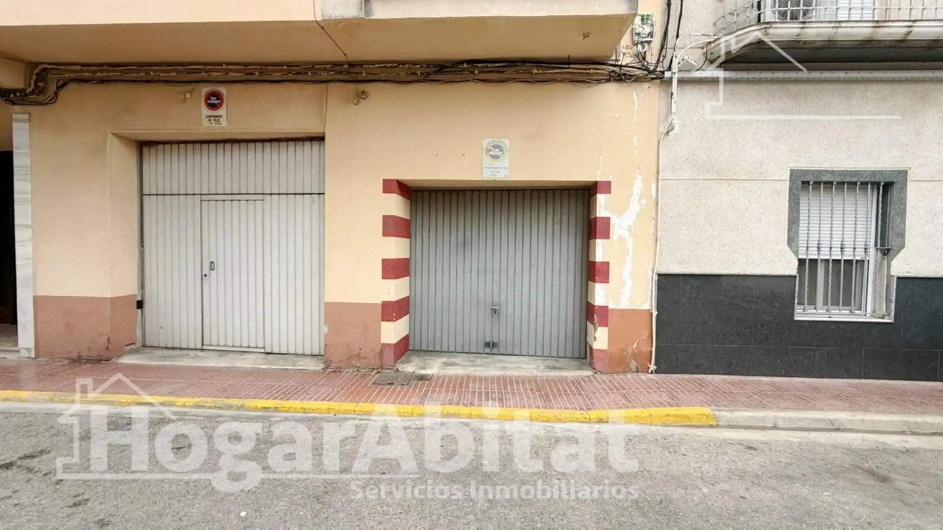 Parking of Flat for sale in Piles  with Air Conditioner, Heating and Storage room