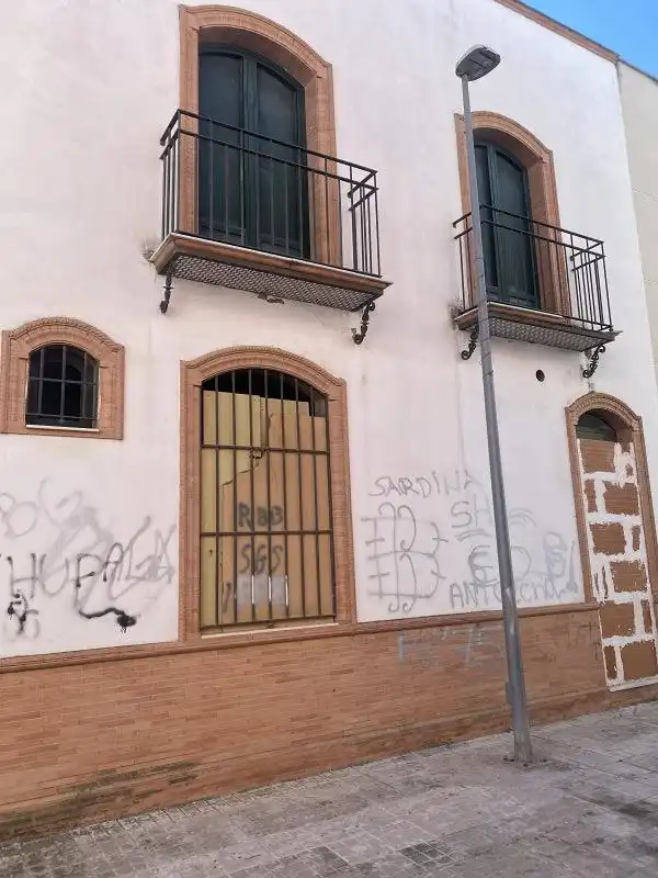 Vista exterior de Casa o xalet en venda en Coria del Río