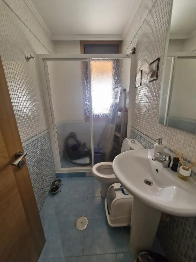 Baño de Casa o chalet en venta en Coles con Calefacción, Jardín privado y Parquet