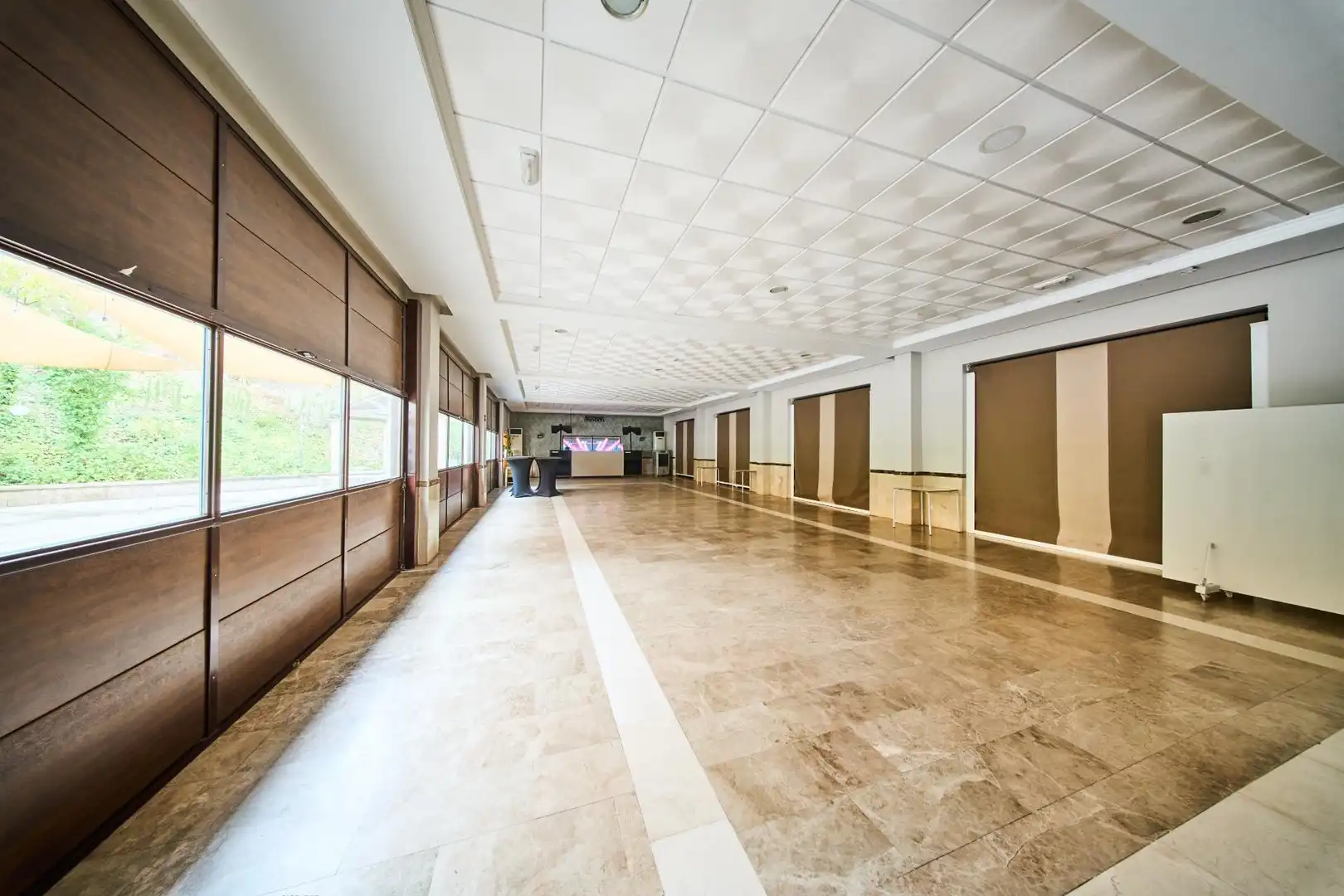 Buildings for sale in Quesada