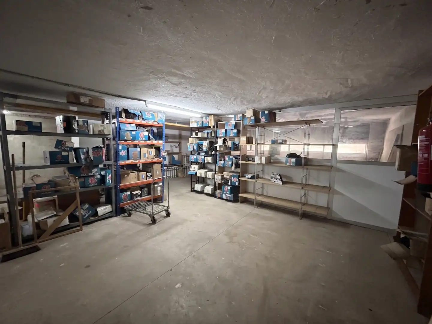 Business premises for sale in Calle José María Martínez Cachero 31, imagen 16