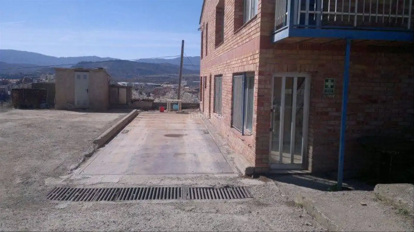 Nave industrielle à vendre à Camí J 33