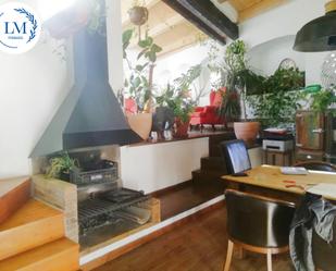 Sala d'estar de Casa o xalet en venda en Vilanova i la Geltrú amb Aire condicionat, Calefacció i Alarma