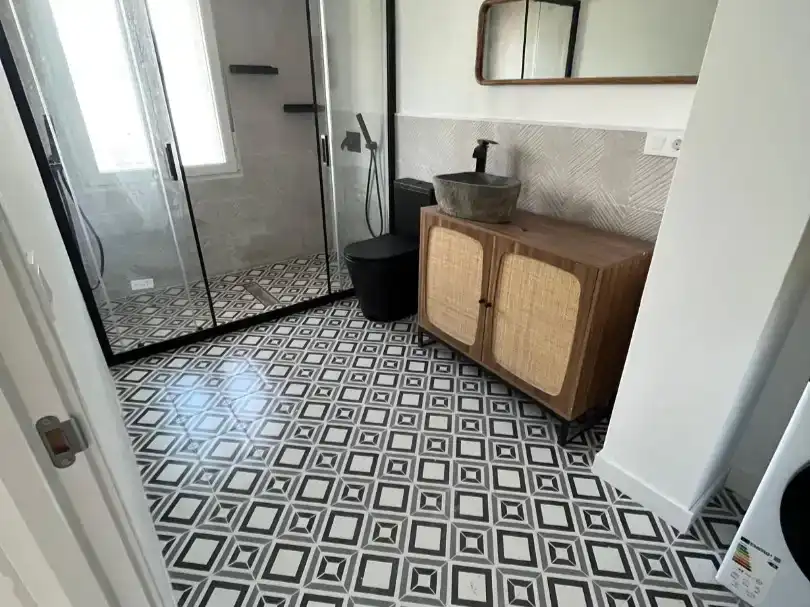 Baño de Piso en venta en El Espinar con Aire acondicionado, Parquet y Piscina