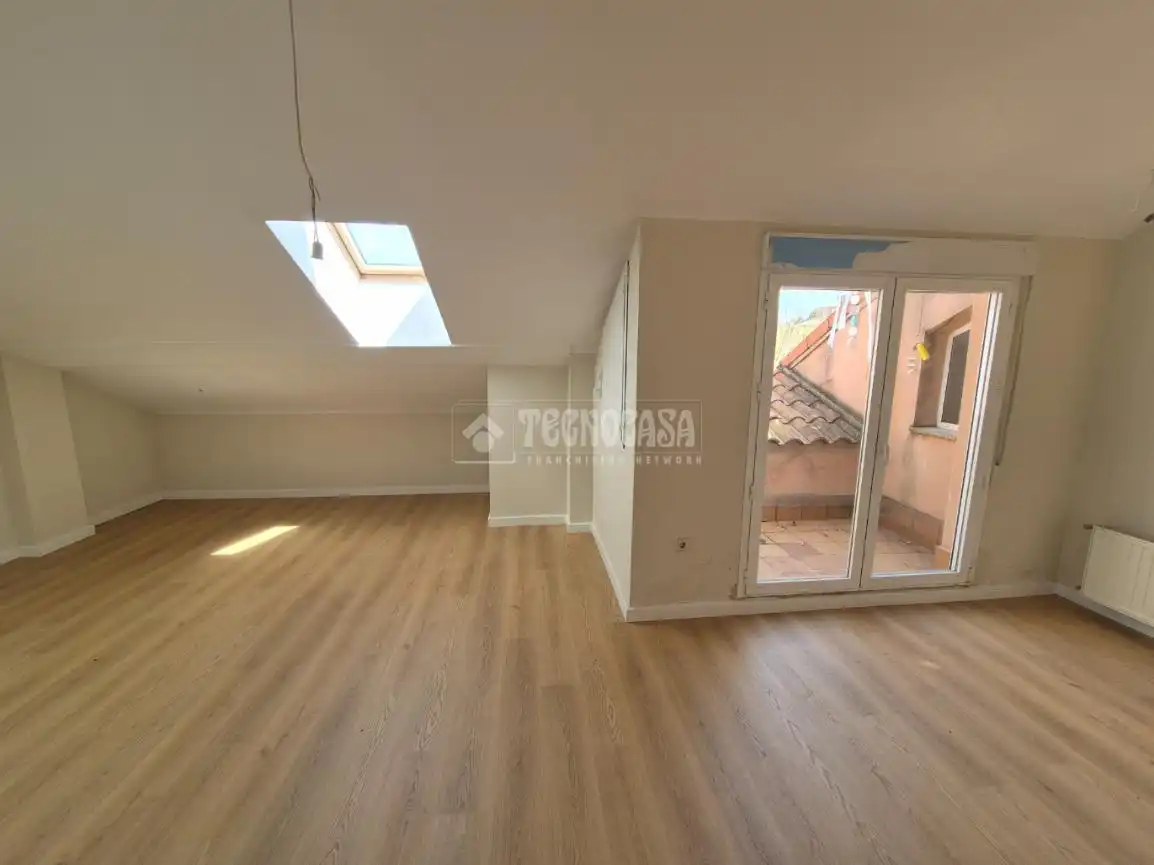 Habitación de Piso en venta en Sigüenza con Calefacción y Terraza