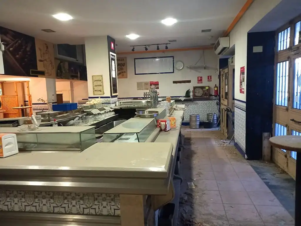 Local comercial en venda a Calle de Orense 39, imagen 2