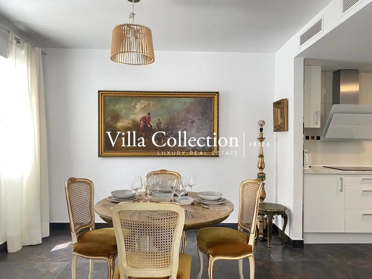 Esszimmer von Einfamilien-Reihenhaus zum Verkauf in Sant Josep de sa Talaia mit Privatgarten, Terrasse und Schwimmbad