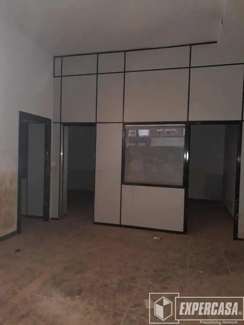 Locale commerciale in affitto a Albal
