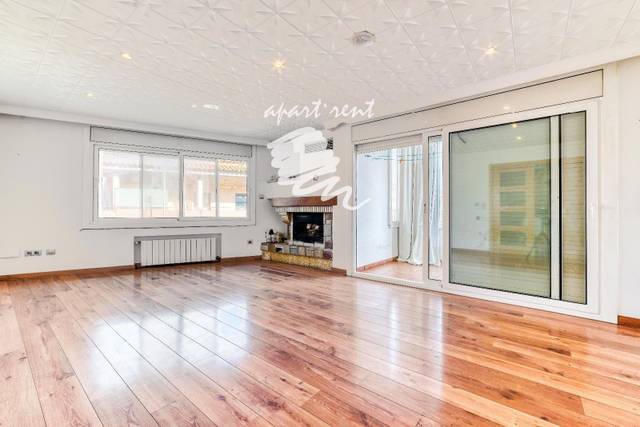 Piso en Venta en De les Arenes en Centre