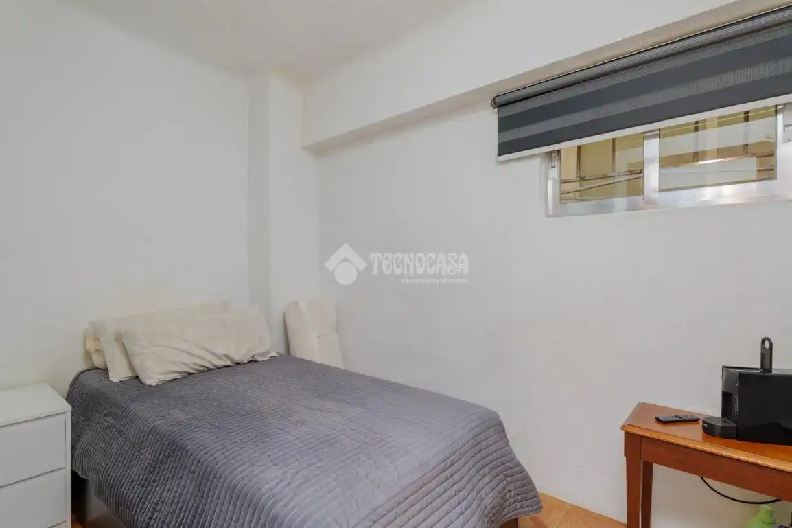 Dormitori de Pis en venda en Madrid amb Calefacció