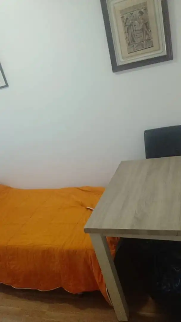 Habitación de Piso para compartir en Nou Barris