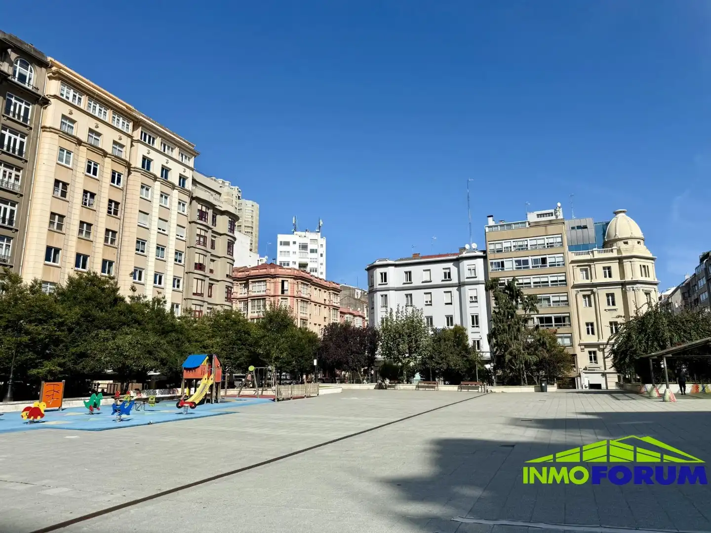 Pis en venda a Plaza Vigo, Ensanche