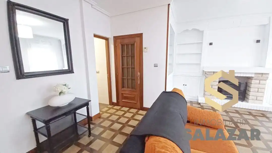 Sala d'estar de Pis de lloguer en Bilbao  amb Calefacció