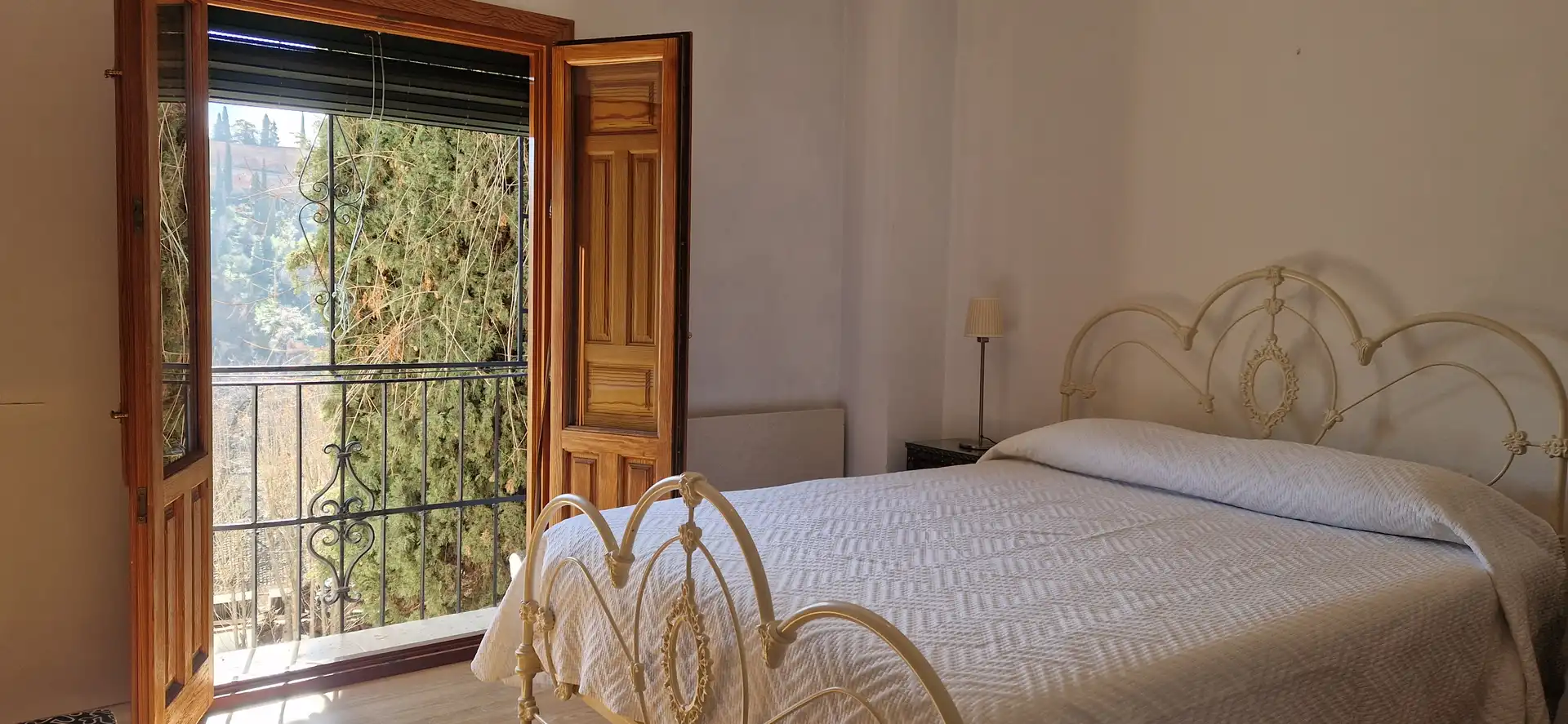 Bedroom of Houses for sale in Granada  with Air Conditioner, Heating and Private garden