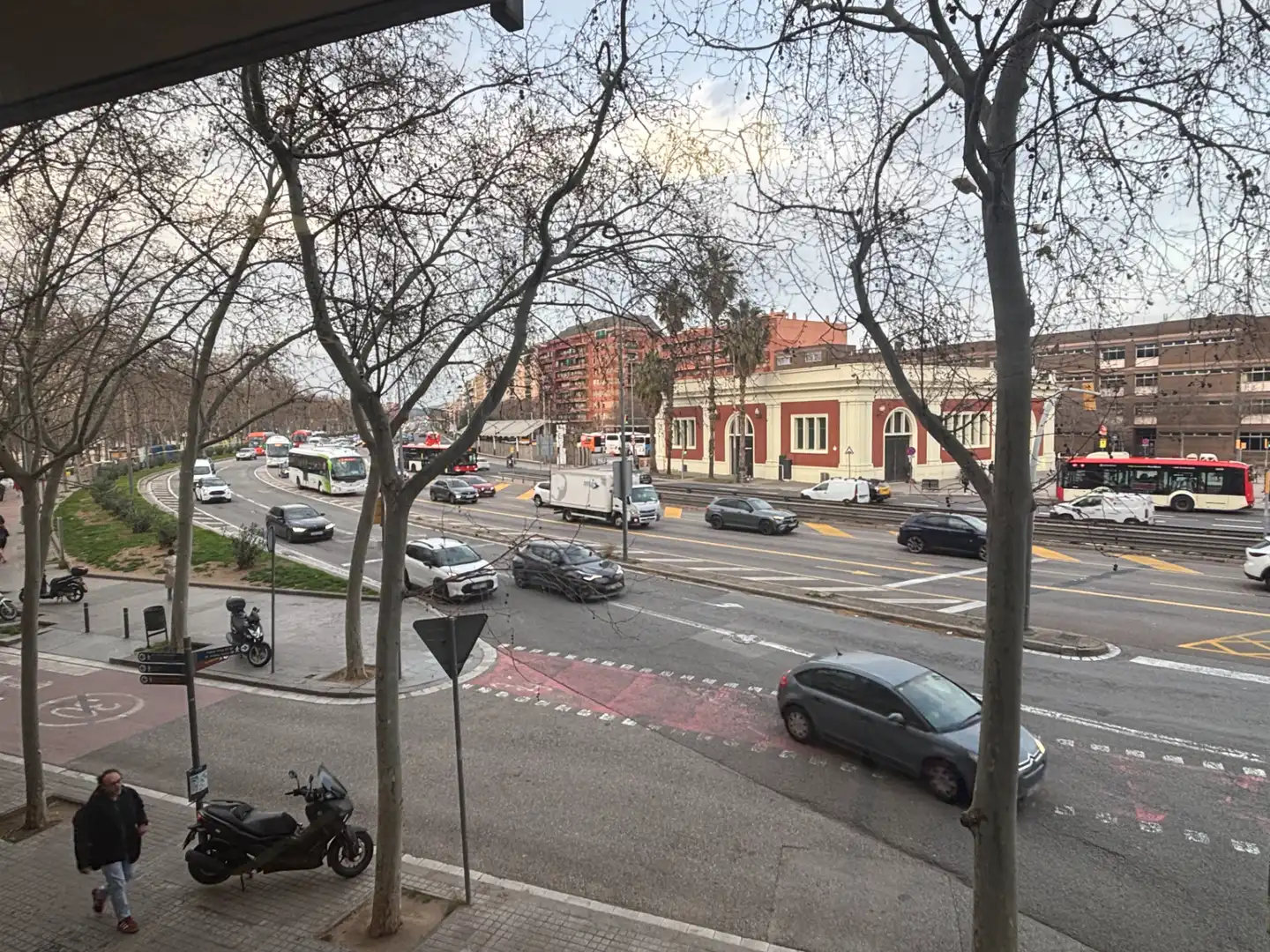 Vista exterior de Pis en venda en Barcelona amb Aire condicionat, Calefacció i Parquet