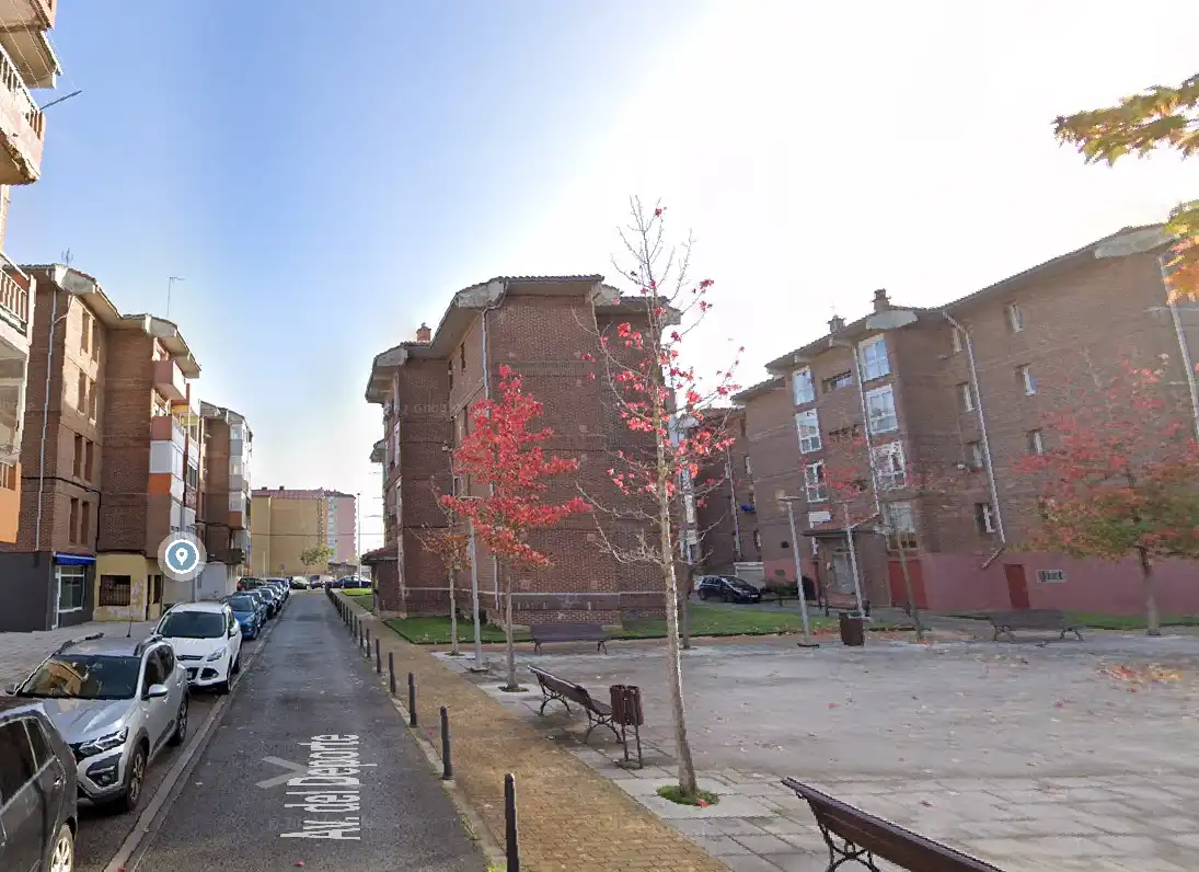 Piso en venta en Avenida del Deporte, imagen 3