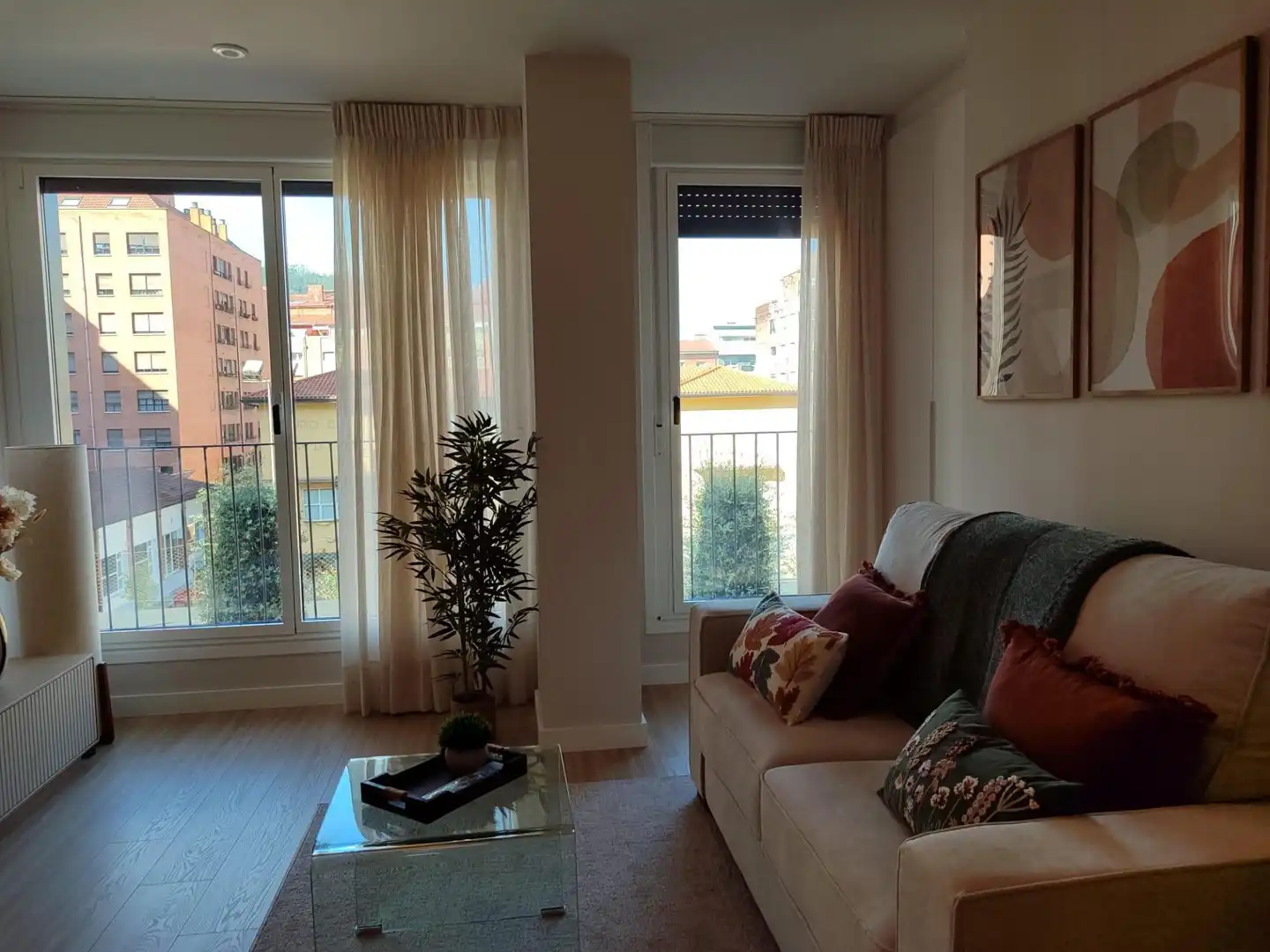 Wohnung zur Miete in Calle Calle General Elorza, Salesas - Foncalada - Campoamor
