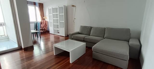 Piso en Alquiler en Mazarredo Zumarkalea en Albia