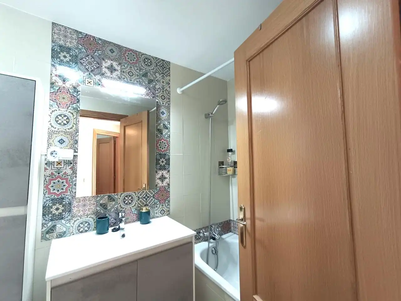 Bathroom of Flat for rent in Carabanchel