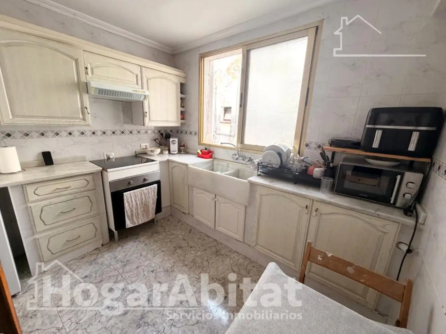 Kitchen of Flat for sale in Cheste  with Air Conditioner, Heating and Terrace