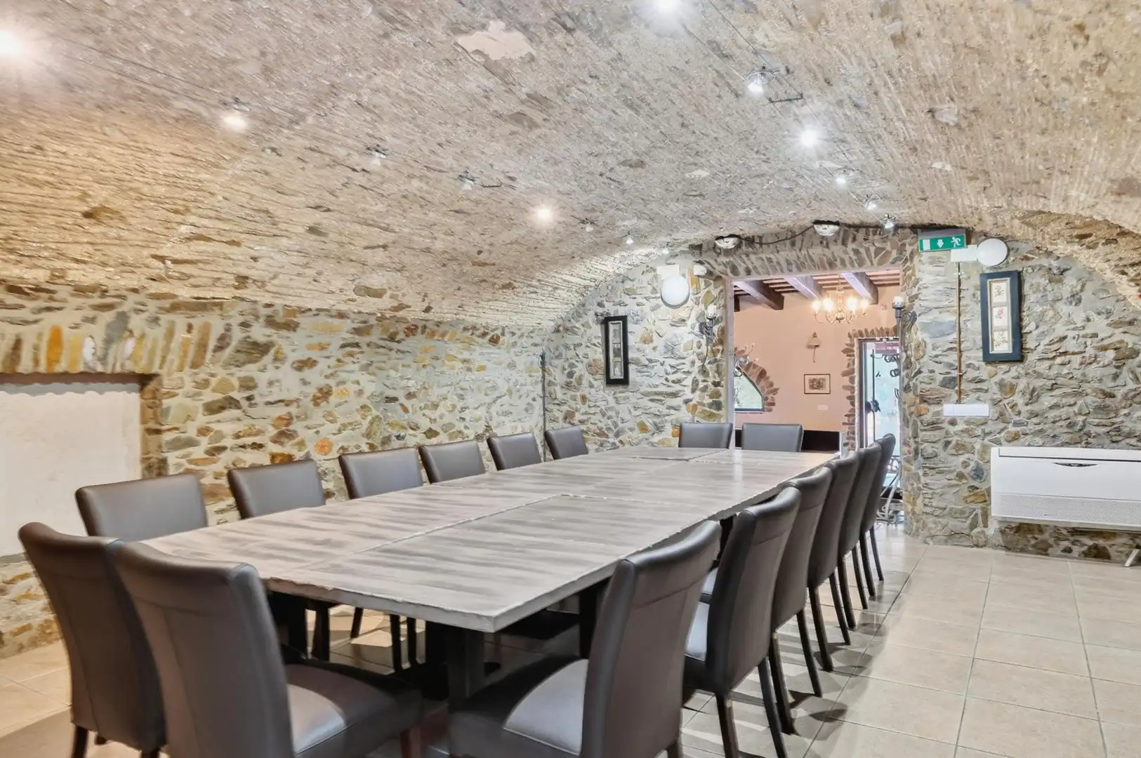 Comedor de Casa o chalet en venta en Mollet de Peralada con Jardín privado, Terraza y Piscina