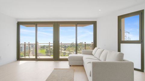 Foto 2 de Piso en venta en Avinguda de la Torre del Vallès, 78, La Collada - Sis Camins, Barcelona