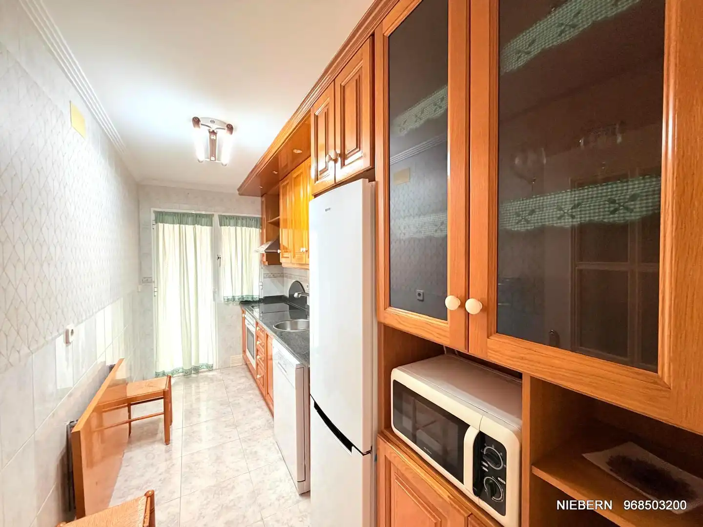Flat with terrace to rent in Avenida de Venecia, imagen 64