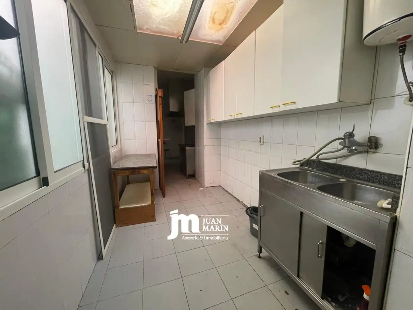 Business premises for sale in Calle Reyes Católicos, imagen 13