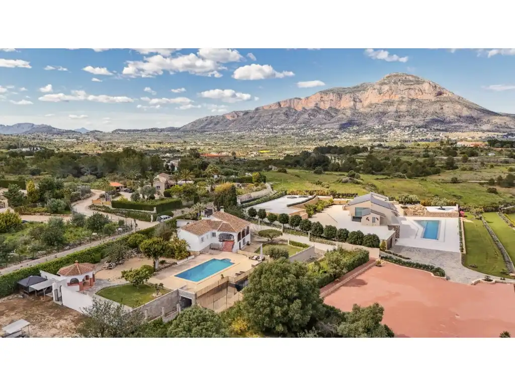 Vista exterior de Casa o xalet en venda en Jávea / Xàbia