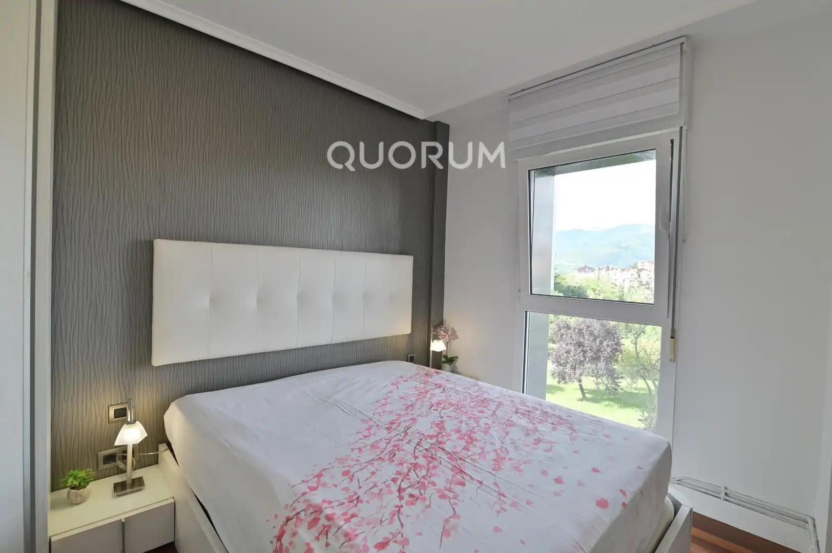 Habitación de Piso en venta en Bilbao  con Calefacción y Amueblado