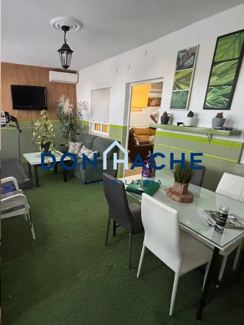 Sala de estar de Apartamento en venta en Mérida con Aire acondicionado, Terraza y Amueblado