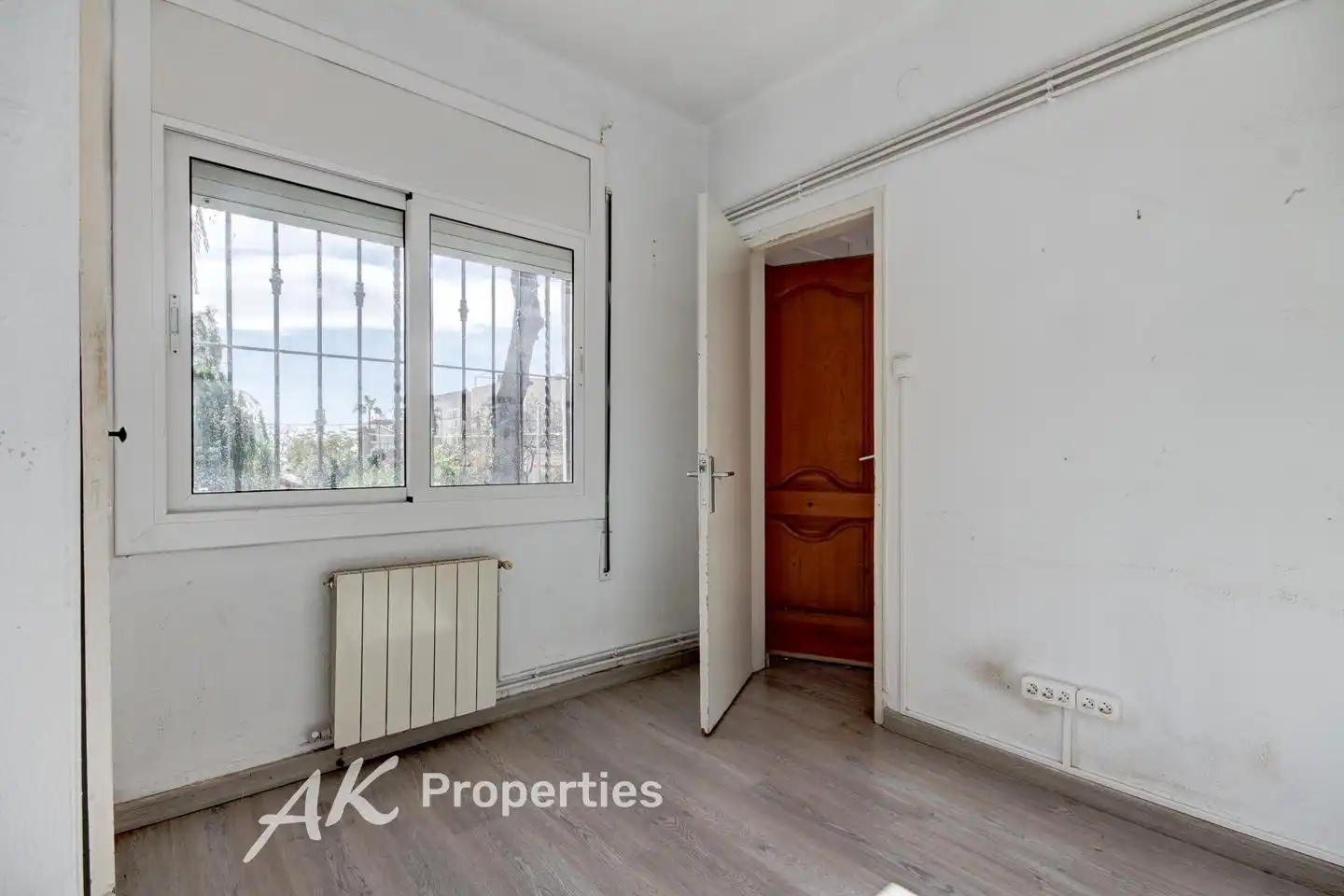 Habitación de Casa o chalet en venta en Castelldefels con Calefacción, Jardín privado y Terraza