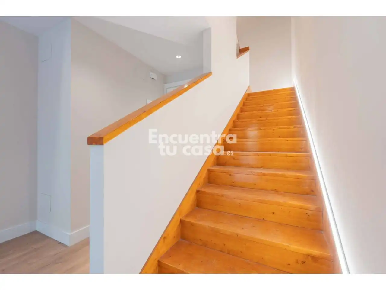 Maisonette zum Verkauf in Labastida / Bastida mit Heizung, Abstellraum und Alarm