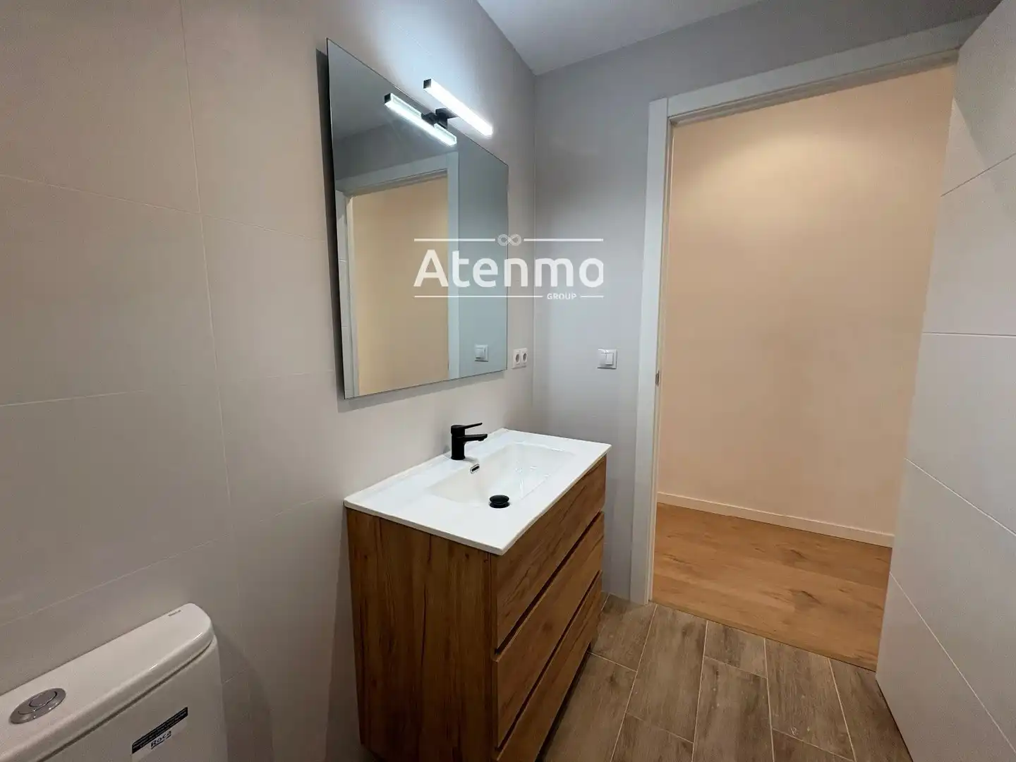 Baño de Piso en venta en Barcelona con Aire acondicionado y Terraza