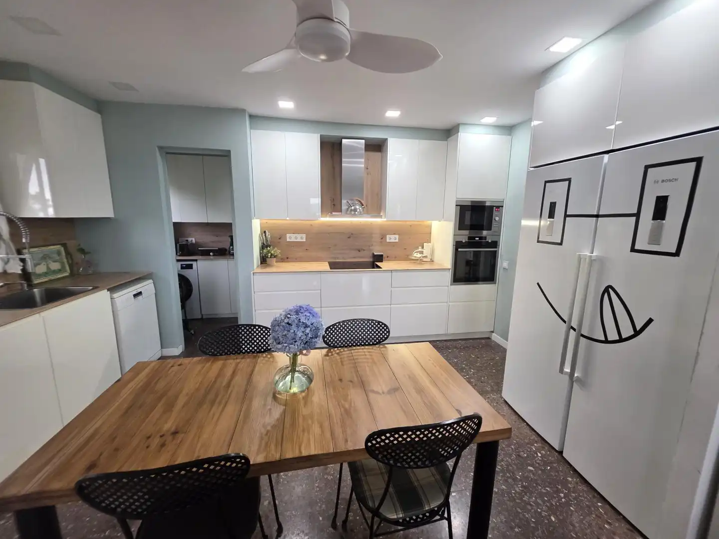 Cocina de Casa o chalet en venta en Castellar del Vallès con Calefacción, Terraza y Piscina