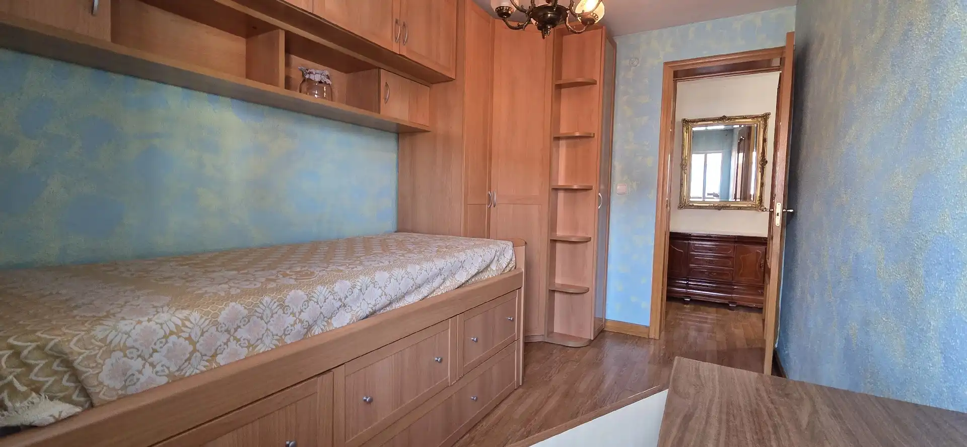 Habitación de Piso en venta en Palencia con Calefacción, Terraza y Amueblado