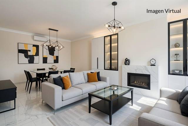 Casa-chalet en Venta en Plaza Plaza de la Paz en Álora