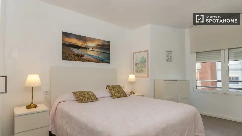 Wohnung zur Miete in Quatre Carreres