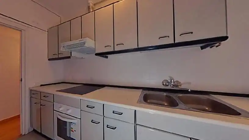 Flat for sale in calle Cienfuegos, imagen 5