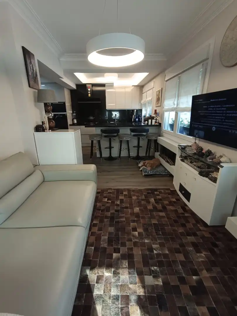 Sala de estar de Piso en venta en Vigo  con Horno y Lavadora