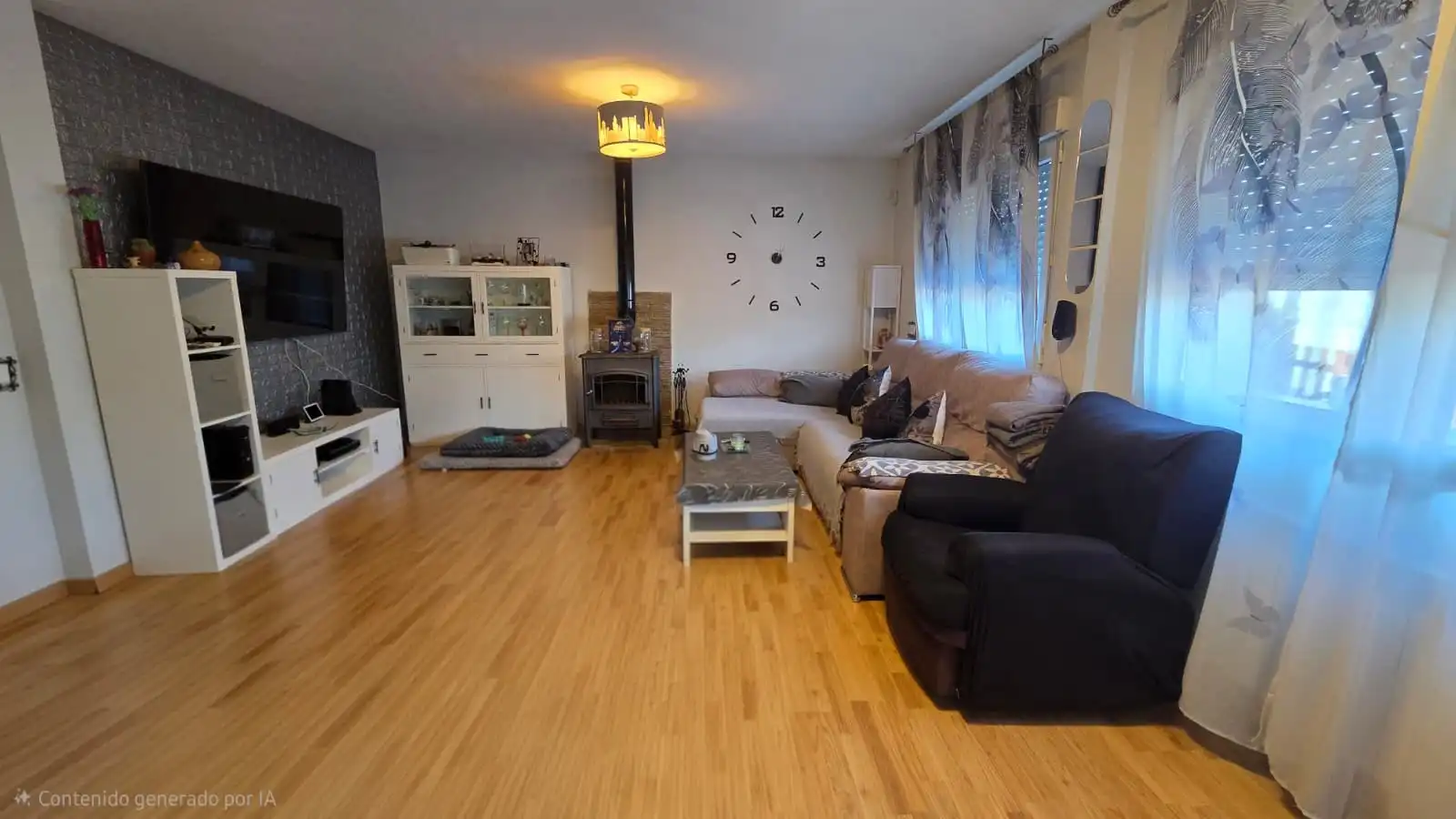 Sala d'estar de Casa adosada en venda en Illescas amb Aire condicionat, Calefacció i Jardí privat