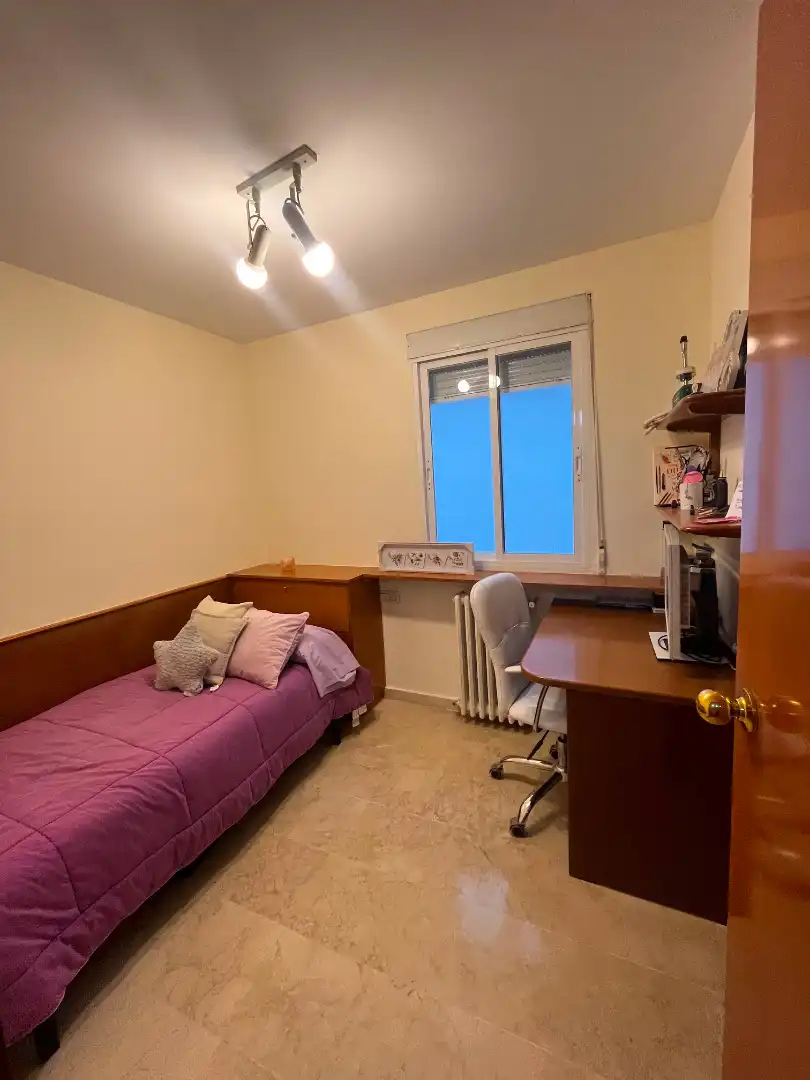 Bedroom of Flat for rent in Jaén  with Air Conditioner, Heating and Terrace